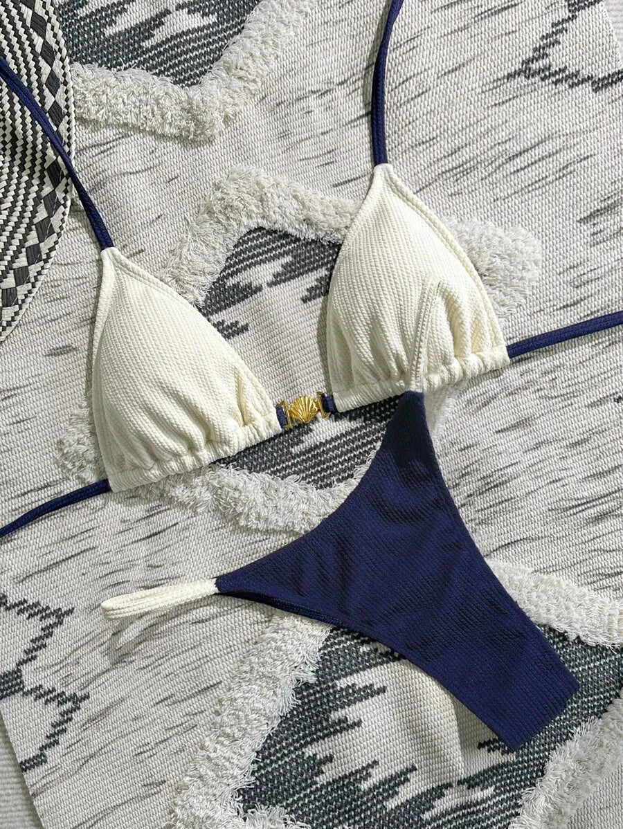 Navy Blue & White 2pcs Bikini Set for Women – Summer Casual Beach Outfit with Textured Fabric, Metallic Shell Decor, Sexy Triangle Cup Top, Nautical Style Swimwear Perfect for Vacation and Poolside Fun